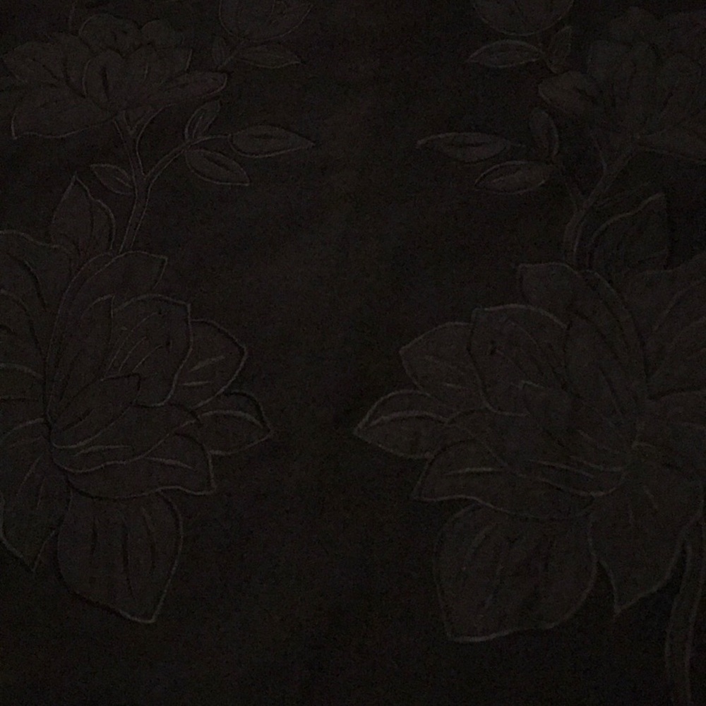 Shirt - Picture 2 of 3
